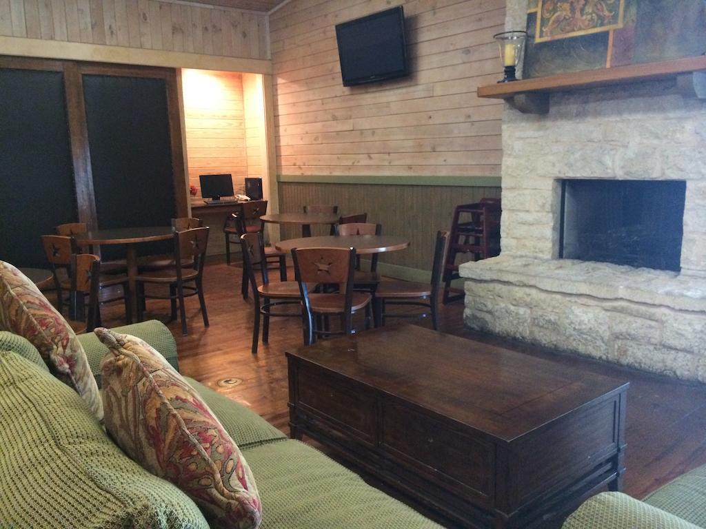 Hotel Salado Creek San Antonio